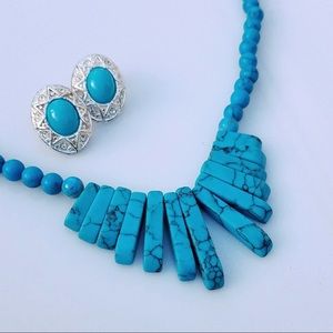 Vintage Turquoise Gemstone Necklace & Earrings Set